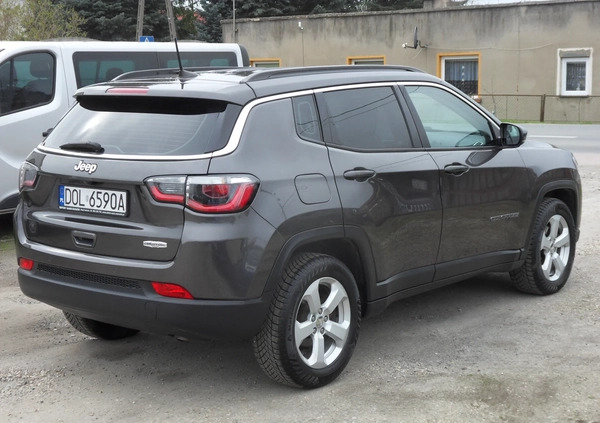 Jeep Compass cena 79900 przebieg: 78000, rok produkcji 2018 z Wołomin małe 326